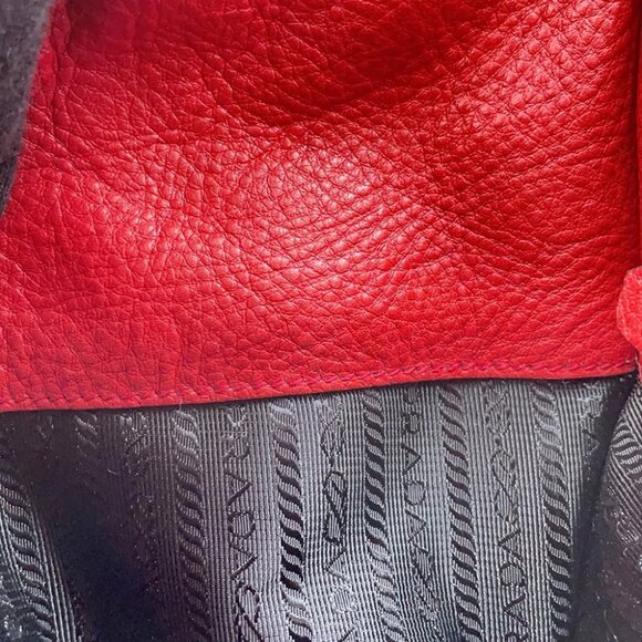 PRADA Vitello Dyno 2-Way Handbag Leather Red BN2693 - Picture 5 of 13